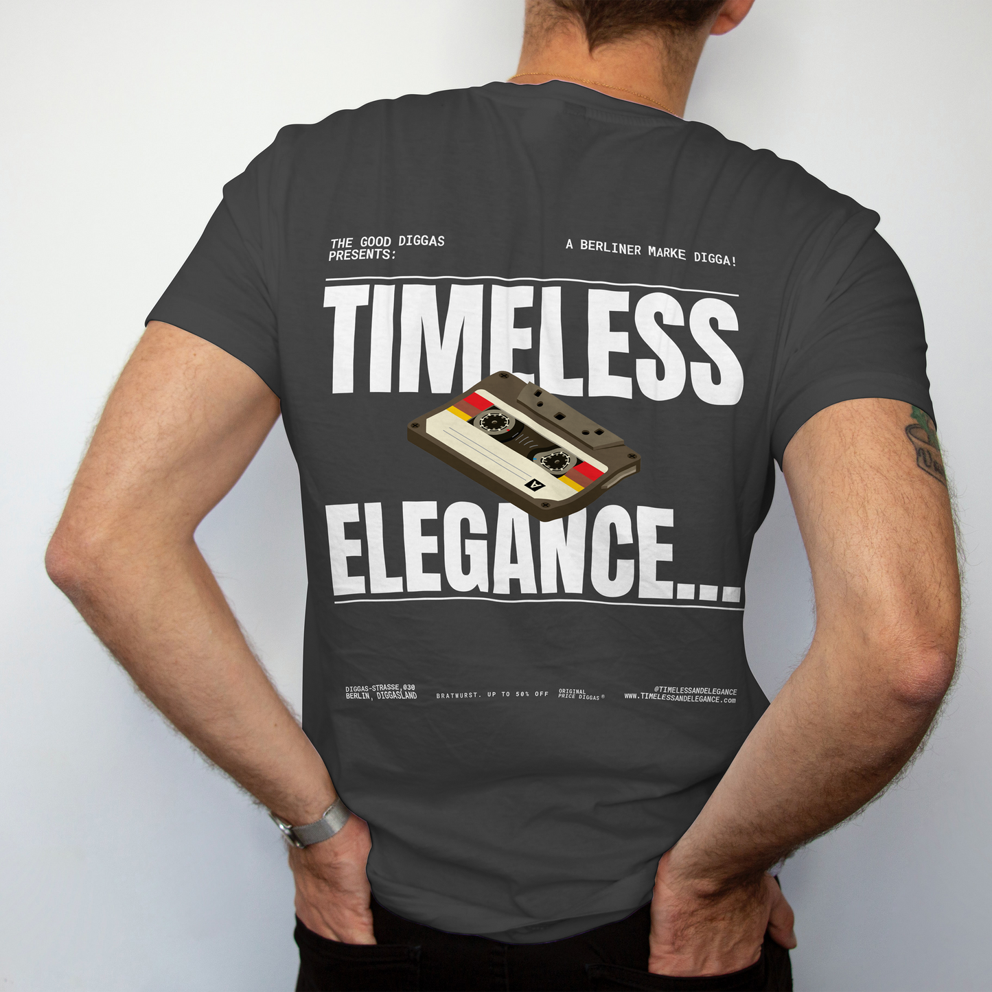 Timeless Retro Back T-Shirt (White)
