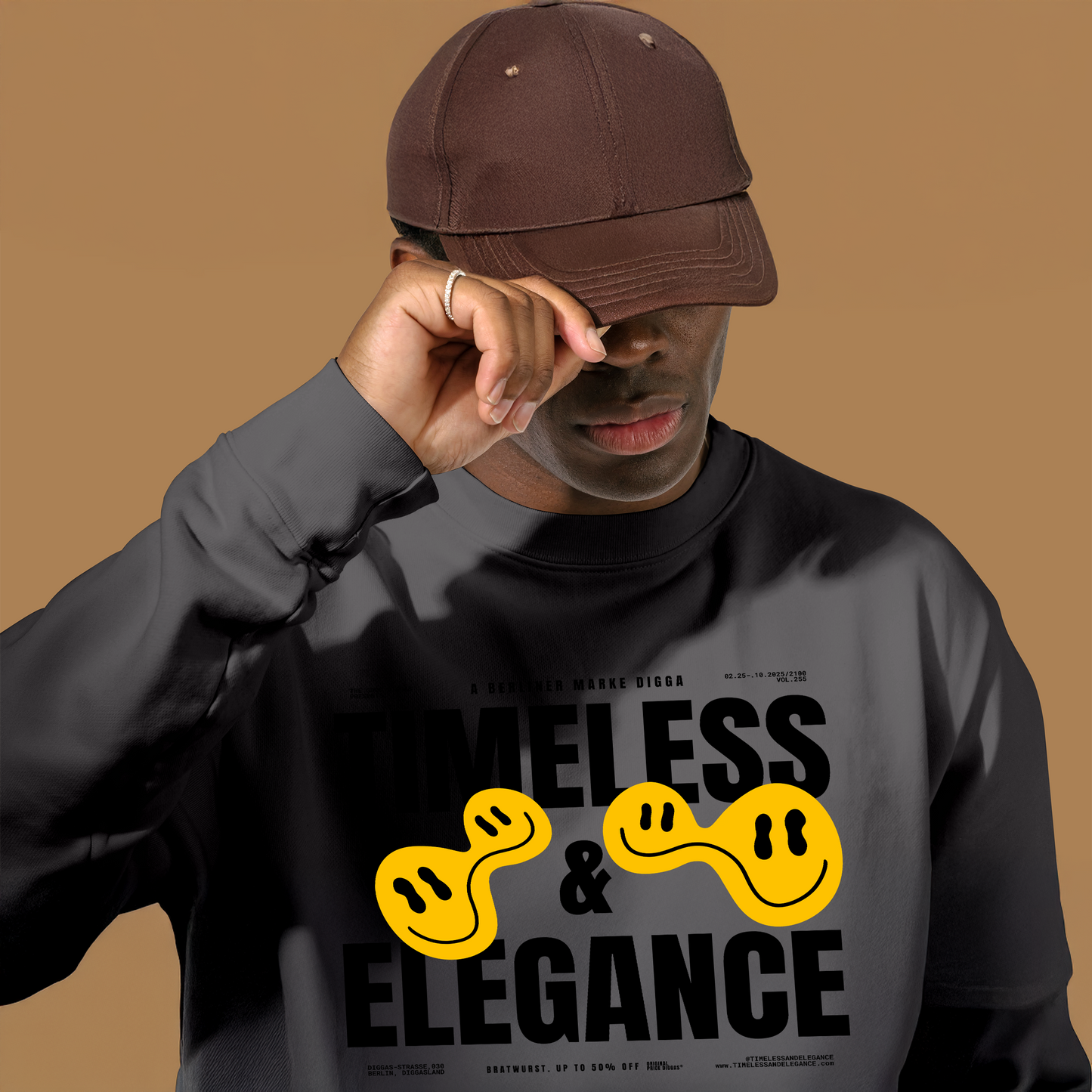 Timeless Original Front Sweatshirt (Black)