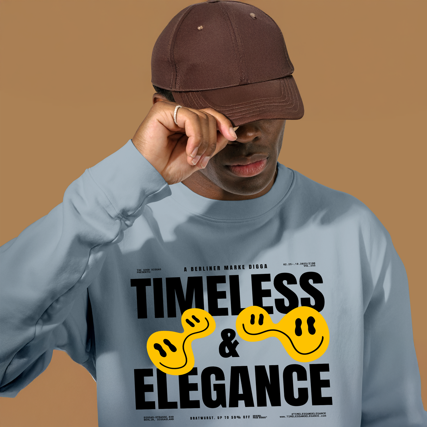 Timeless Original Front Sweatshirt (Black)
