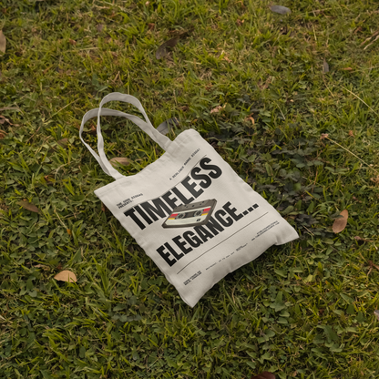 Timeless Retro Tote – Black