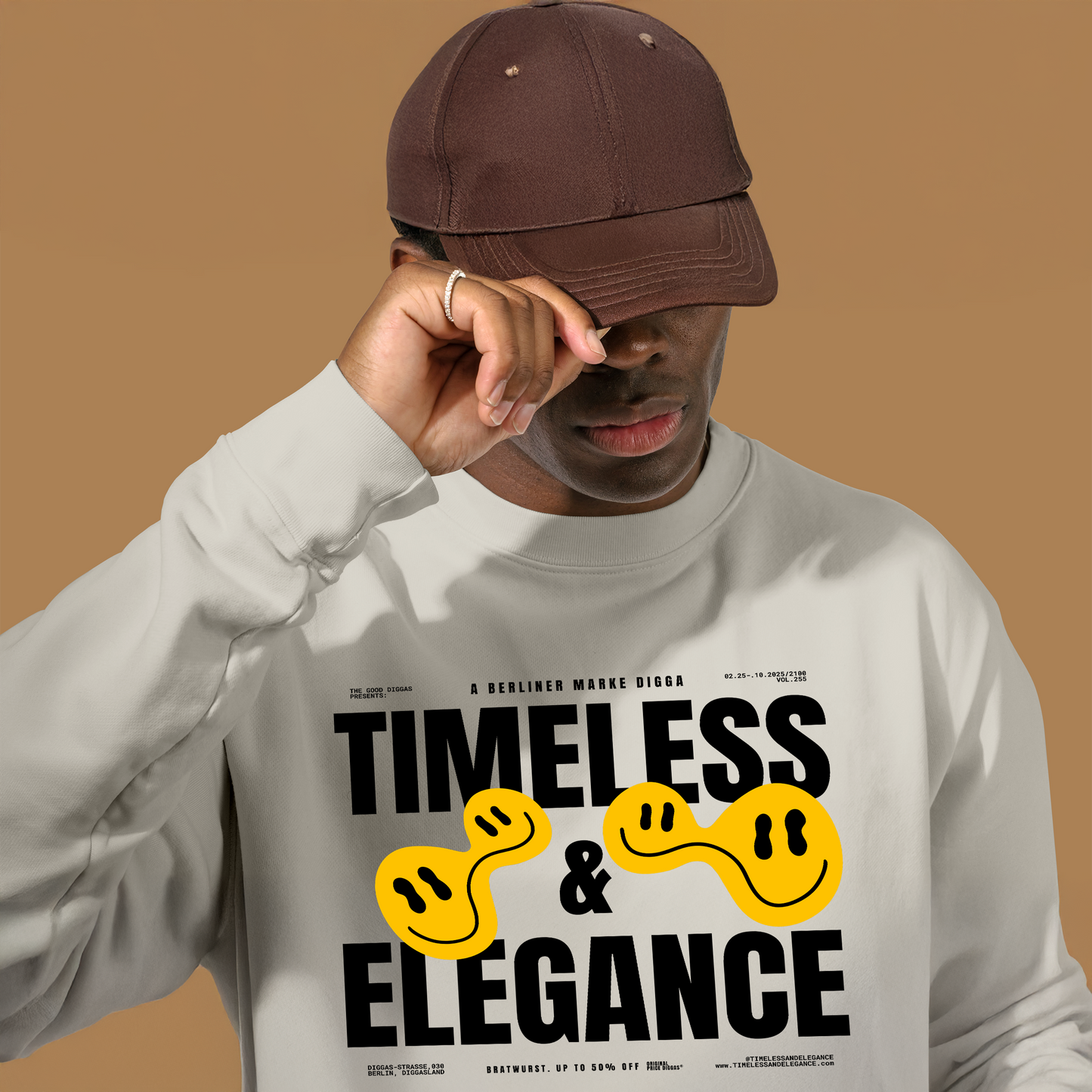 Timeless Original Front Sweatshirt (Black)