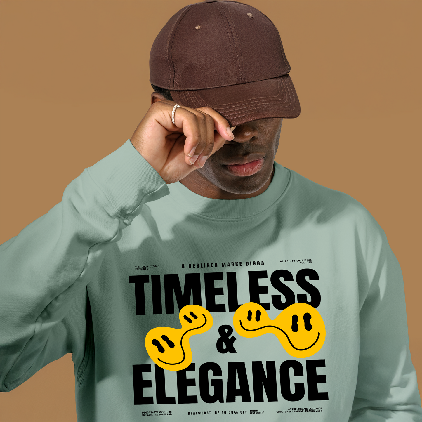 Timeless Original Front Sweatshirt (Black)