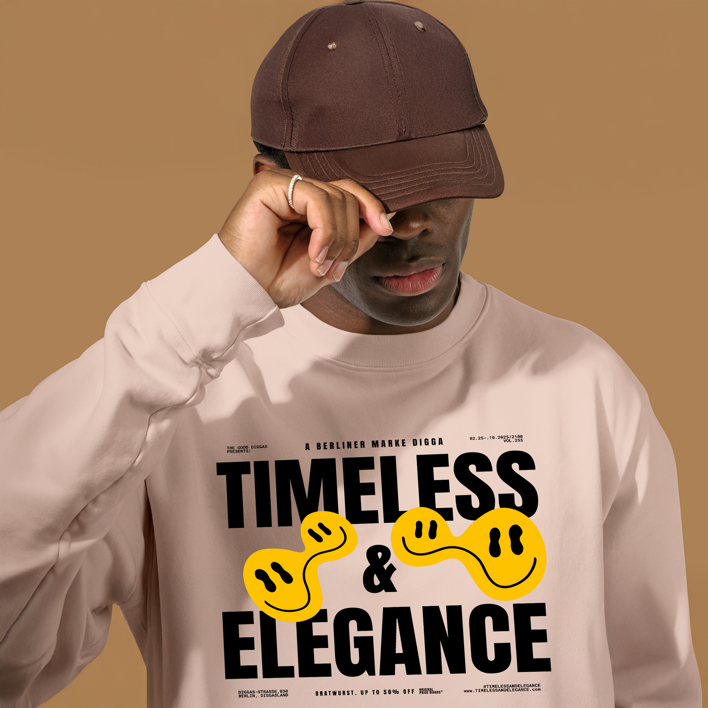 Timeless Original Front Sweatshirt (Black)