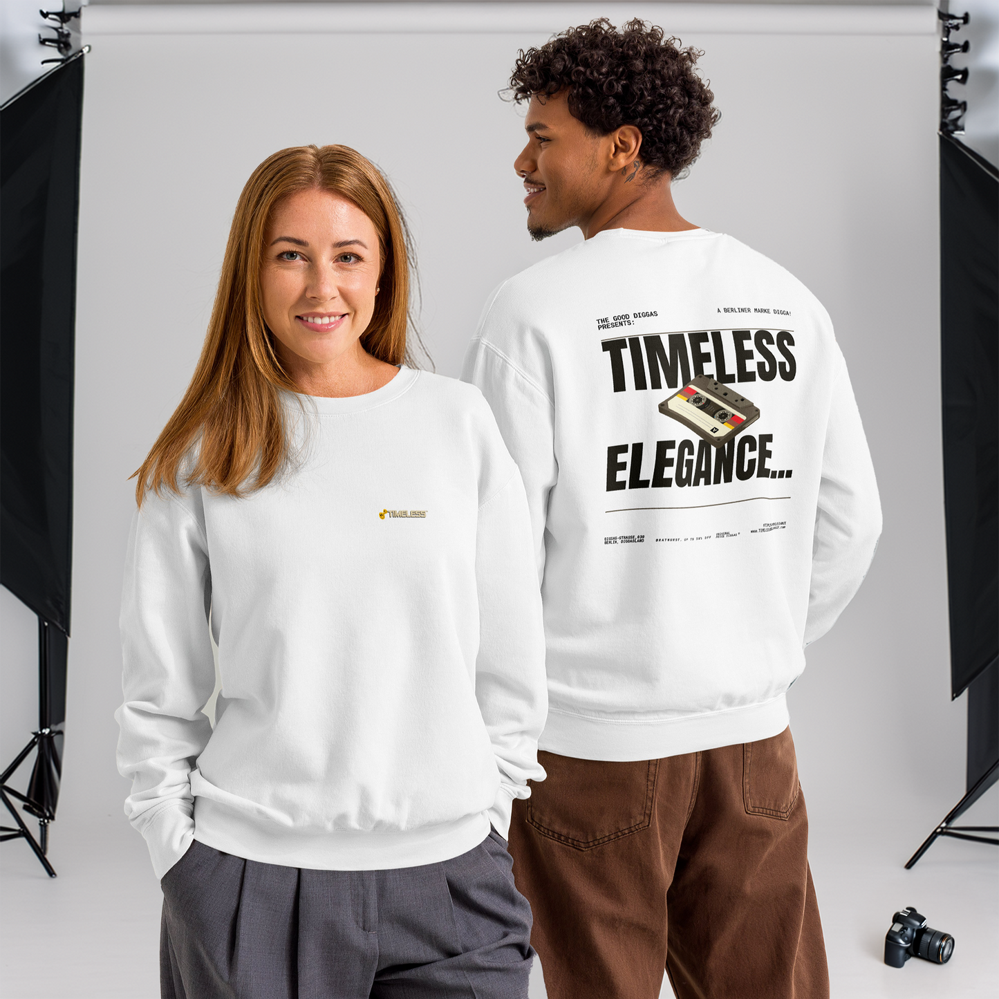 Timeless Retro With Logo Sweatshirt (BLack)