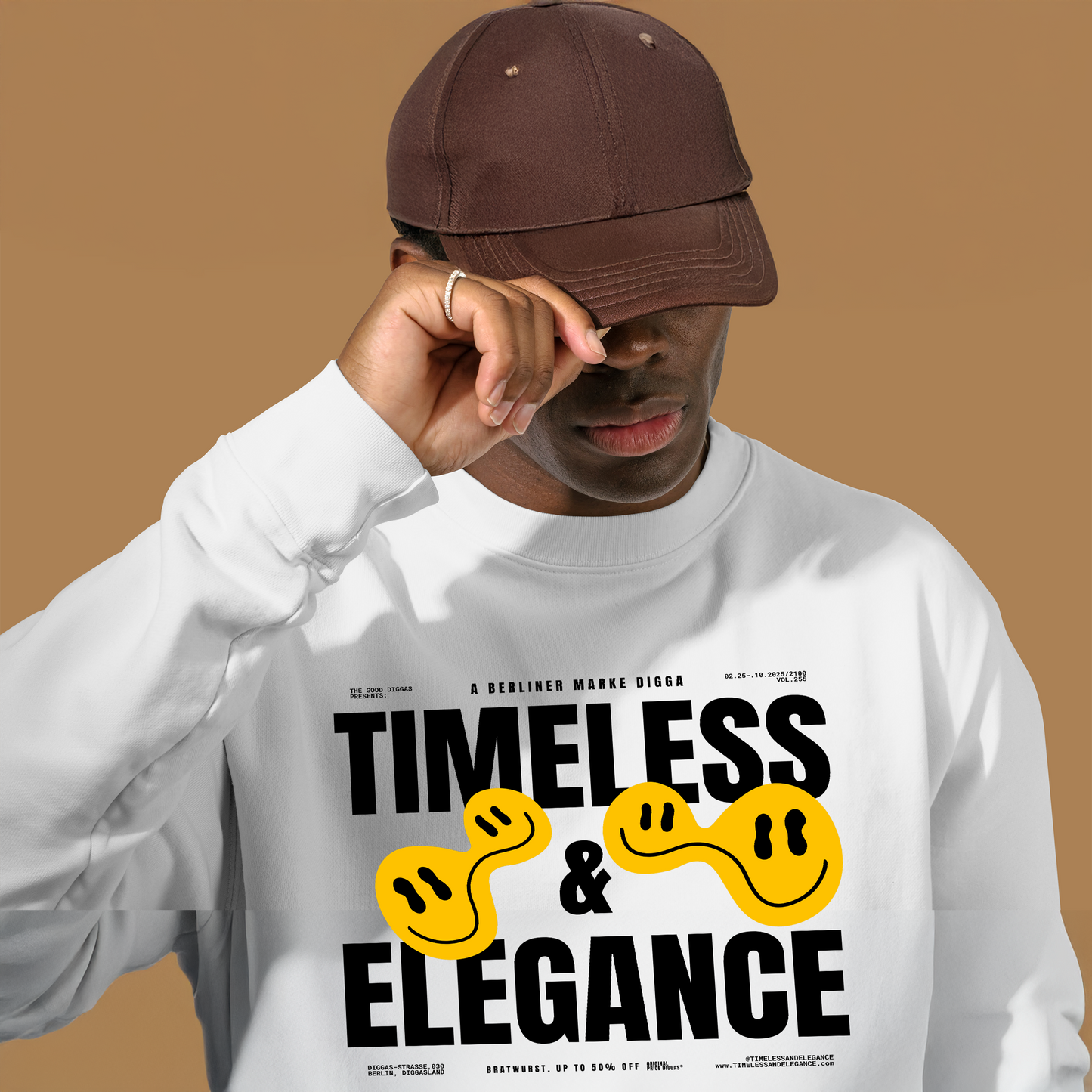 Timeless Original Front Sweatshirt (Black)